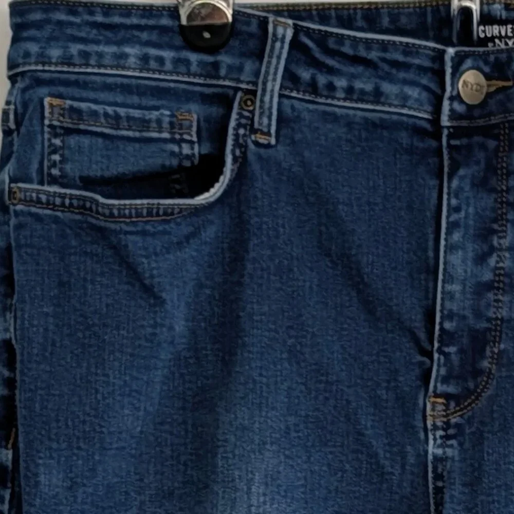 1035 – NYDJ Curves 360 Jeans Blue Size 16 Short $17.00 - Picture 2 of 10